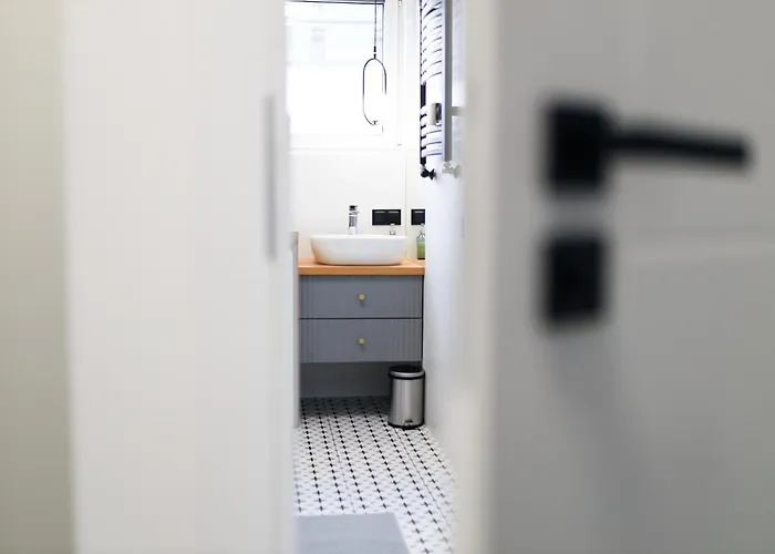 公寓 Prime Center Point *