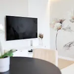 Prime Center Point