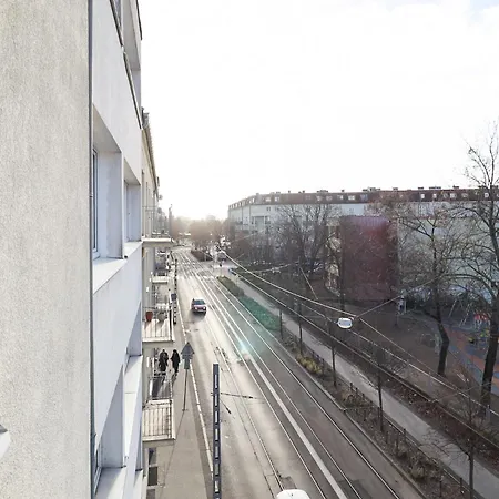 Prime Center Point * 波兹南