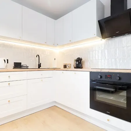 公寓 Prime Center Point *