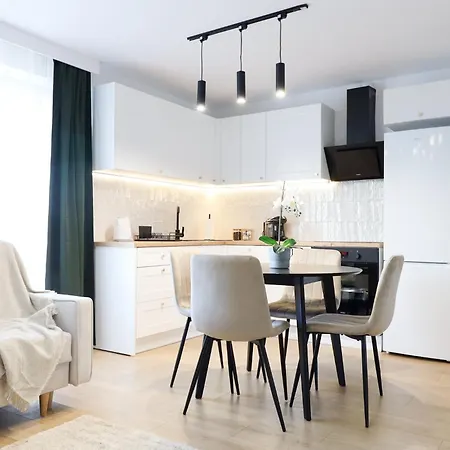 Prime Center Point * 波兹南