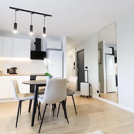 Prime Center Point * 波兹南