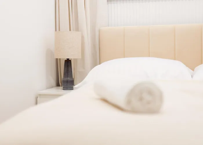 Prime Center Point Apartment