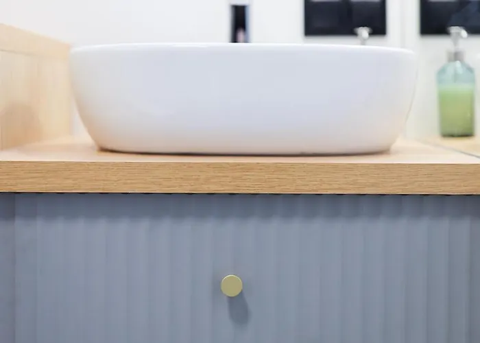 Prime Center Point Posen