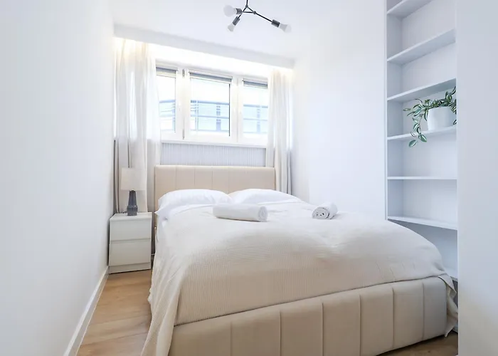 Prime Center Point Apartment *